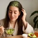 Impacchi naturali anti-crespo: come agiscono e quando conviene usarli